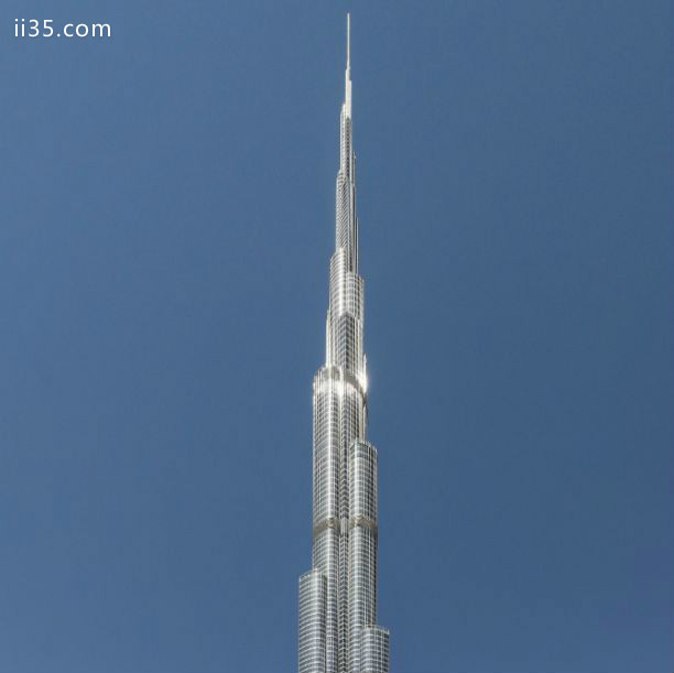 世界上最高的人造建筑高达令人难以置信的2722英尺(829.8米.